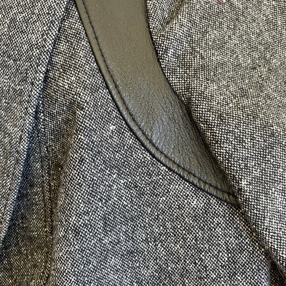 Bebe Sz XS Y2K Wool Silk Blend Tweed Blazer Fitted Feminine Leather Panels Sexy - Picture 14 of 16